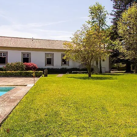 Manor Pool House